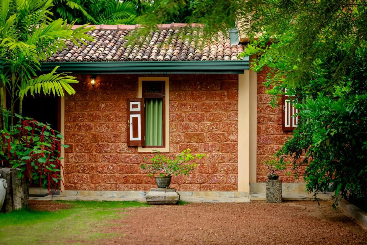 Lenora Villas Bentota Exterior photo